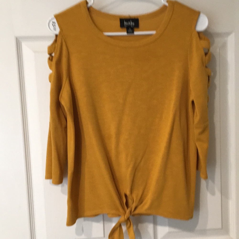 By & By Mustard Top